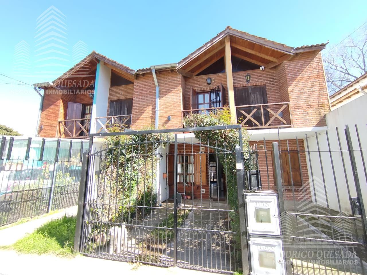 Foto de Impecable Triplex al frente!!! todos los servicios!, imagen 3