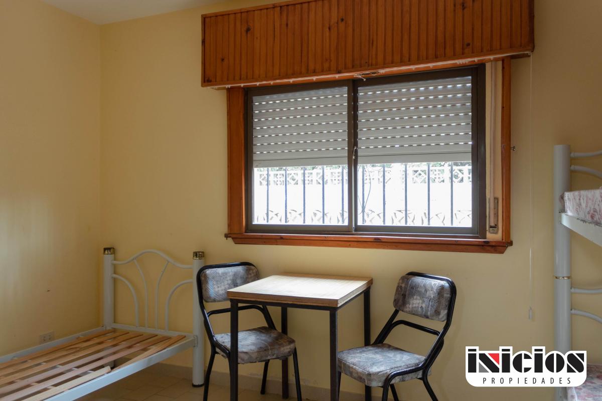 Chalet: Castelli Nº 669 - Mar de Ajó - C590 4