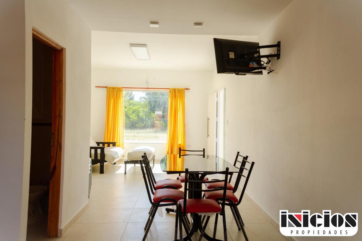 2 Dúplex y Una Casa: Libres del Sur E/ Hallbach y Newton - Nueva Atlantis - C603 4
