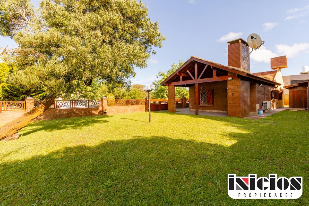 Casa en Lote: Yrigoyen Nº 2509 - Nueva Atlantis - C395