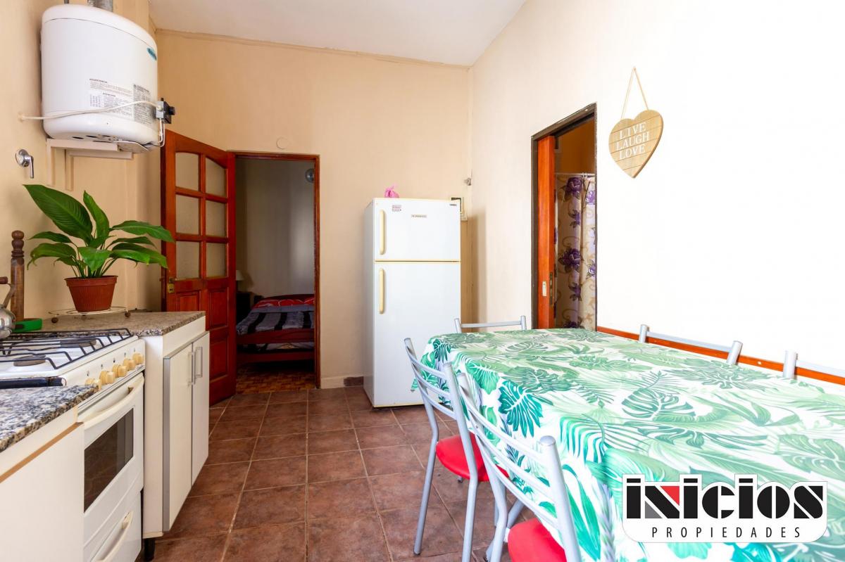 2 Departamentos y Una Casa: Solís Nº 376 - El Silvio - C557 4