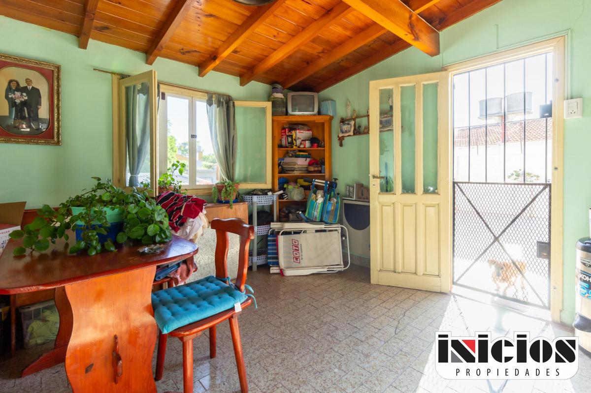 2 Departamentos y Una Casa: Solís Nº 376 - El Silvio - C557 3