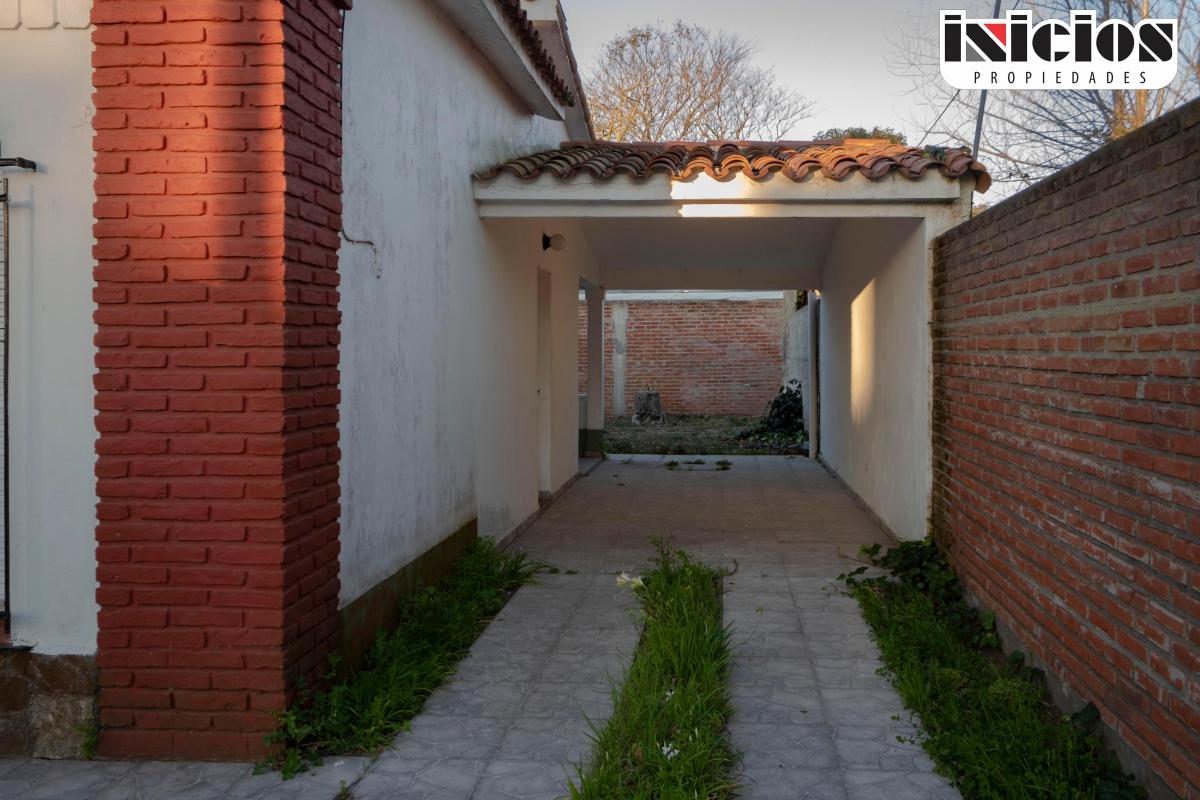 Chalet en Lote: Lebensohn Nº 1220 - El Silvio - C662 4