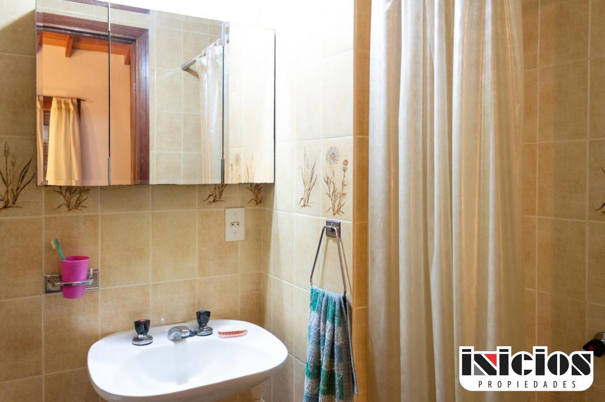 Casa en Lote: Santiago del Estero Nº 395 - Mar de Ajó Norte - C755 1