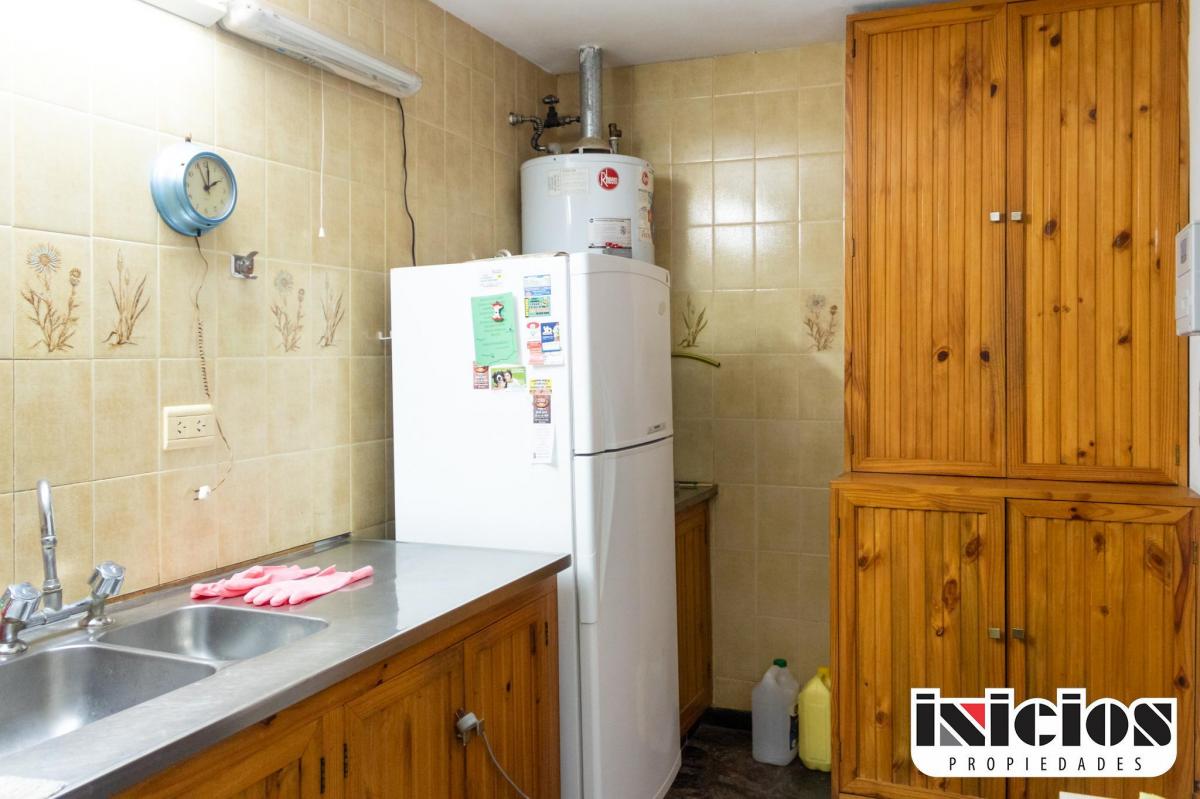 Casa en Lote: Santiago del Estero Nº 395 - Mar de Ajó Norte - C755 2