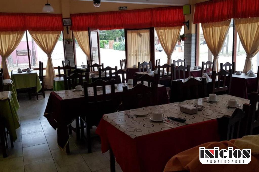 Hotel Gli Amici: Belgrano Esq Torino - Mar de Ajó - H544 3