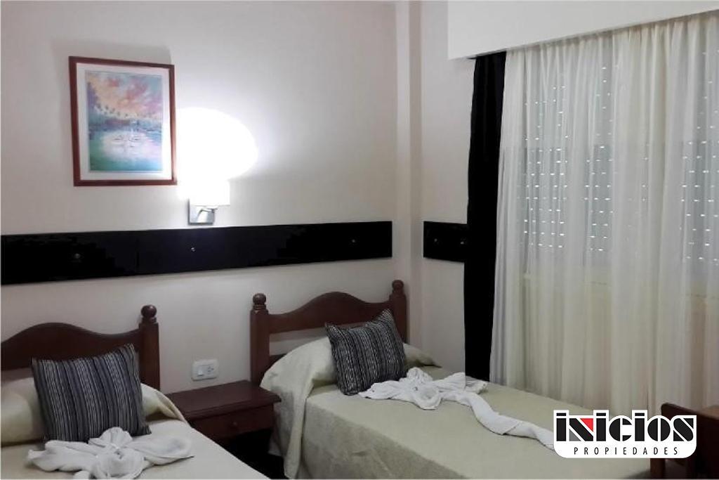 Hotel Bari: Carreras Esq. Blanco Escalada - Mar de Ajó - H602 4