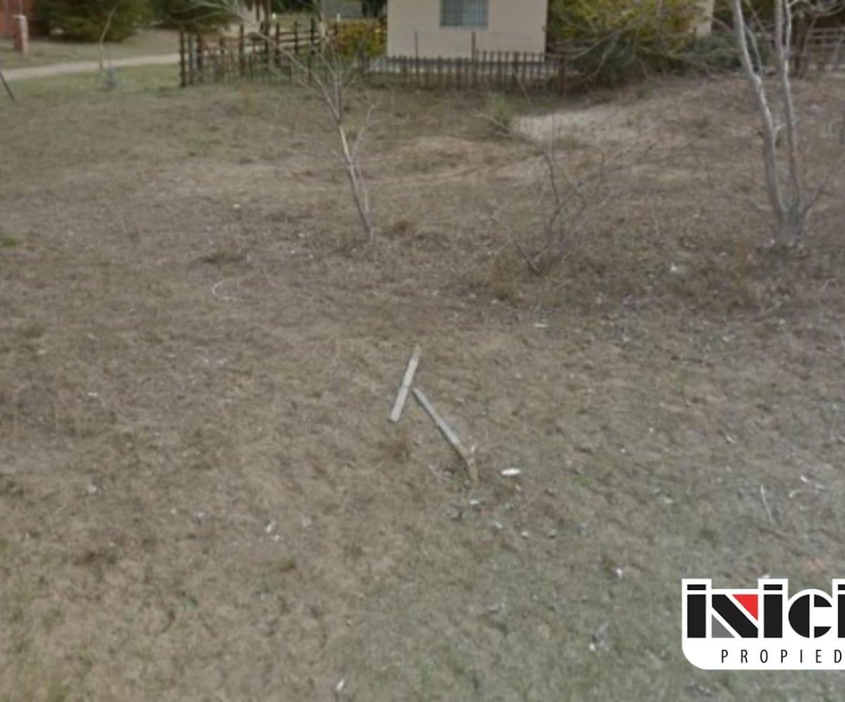 Lote: Newton Esq. Dolores - Nueva Atlantis - B659 3