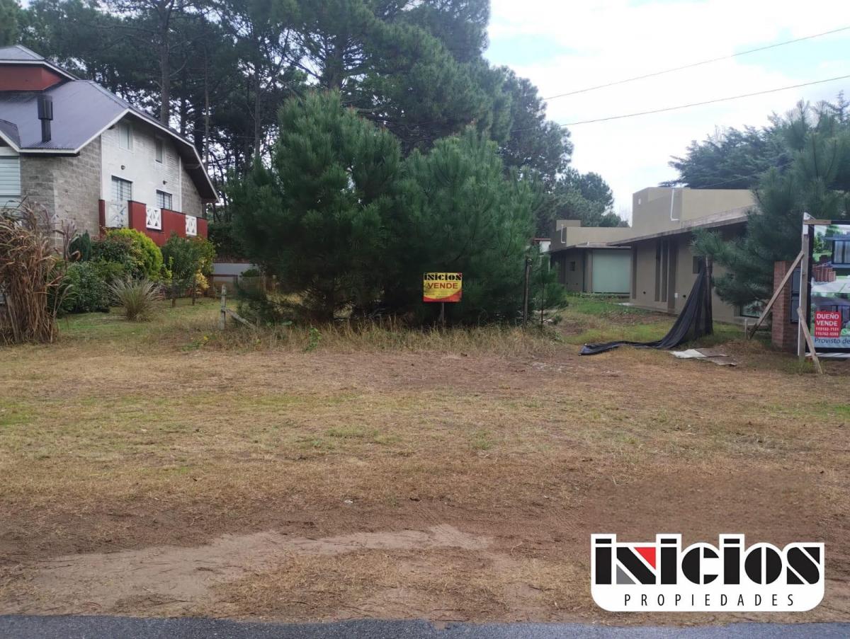 Lote: Interbalnearia E/ Av 3 y Av 4 - Costa del Este - B491 3