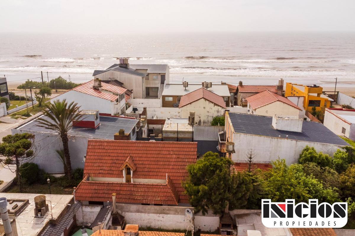 Casa en Lote: Belgrano N° 1.407 - Mar de Ajó - C846