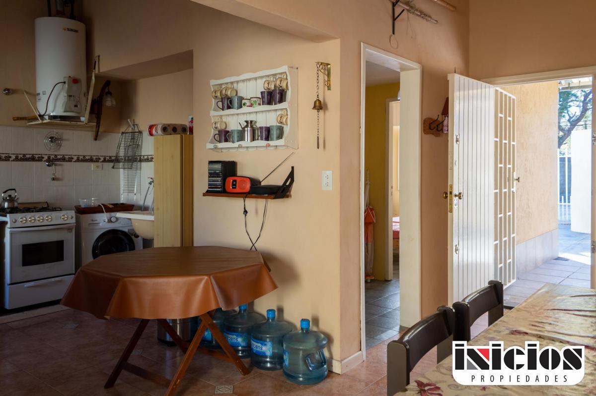 Chalet: Castelli N° 665 - Mar de Ajó - C725 3