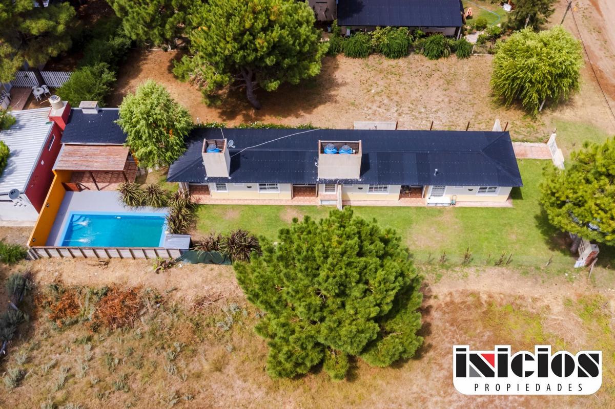 3 Cabañas: Av Chascomús Nº 3265 E/ Paso y Blanco - Nueva Atlantis - C930 5