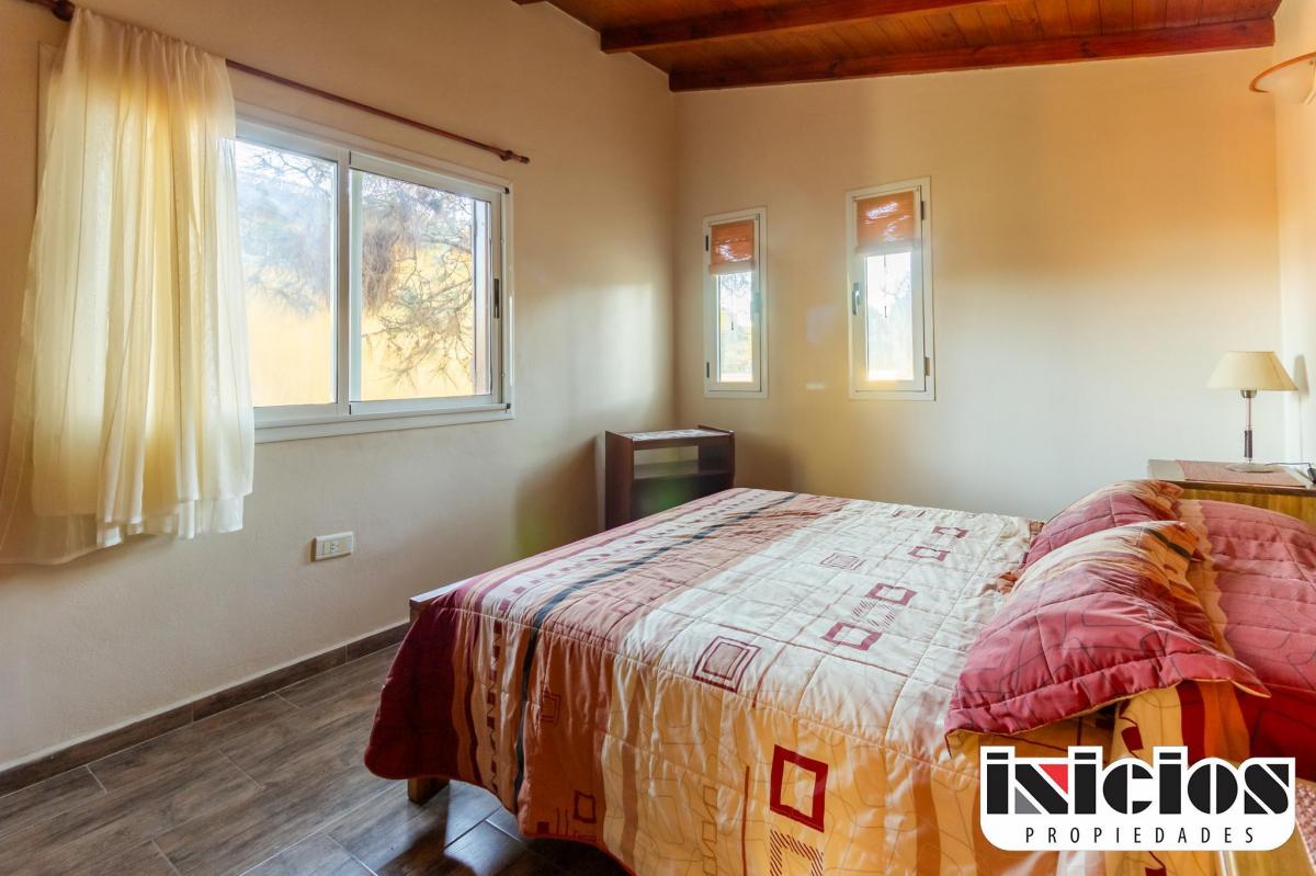 Chalet: Paso Nº 385 E/ Quinteros y Carreras - Nueva Atlántis - C933 4