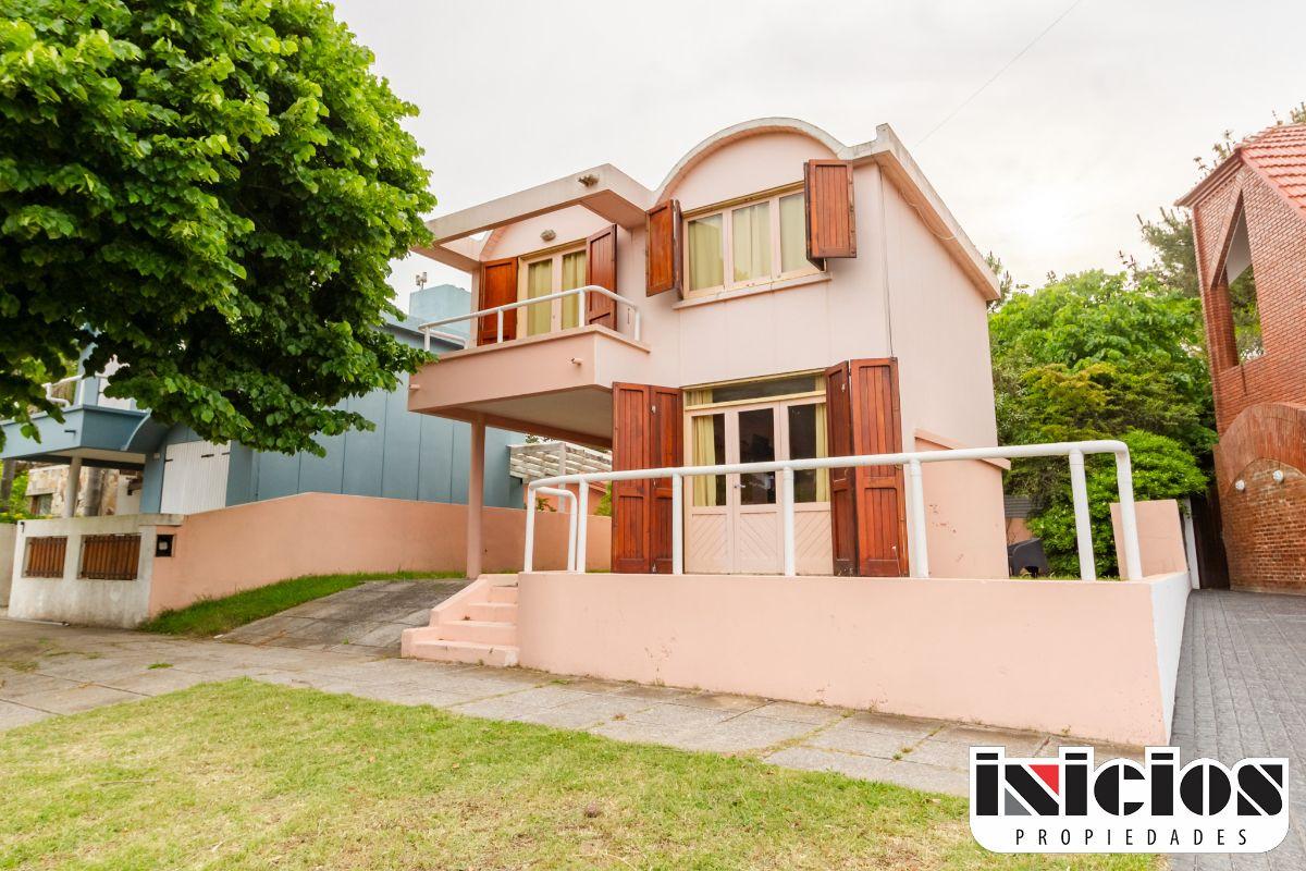 Oportunidad en zona residencial - C1024