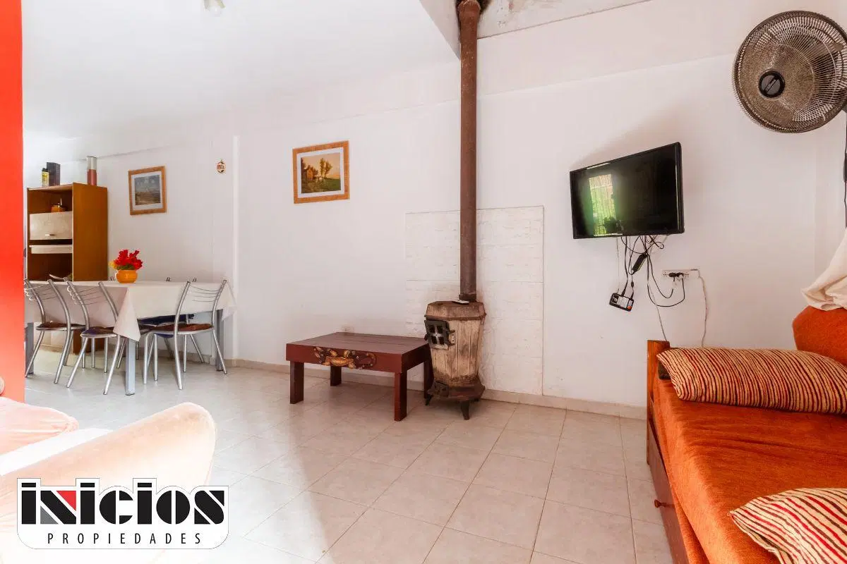 Hermoso Complejo de 3 Dúplex en Block - C1112 1