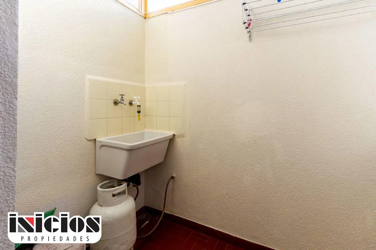 Departamento En Zona Centrica - C1118 3