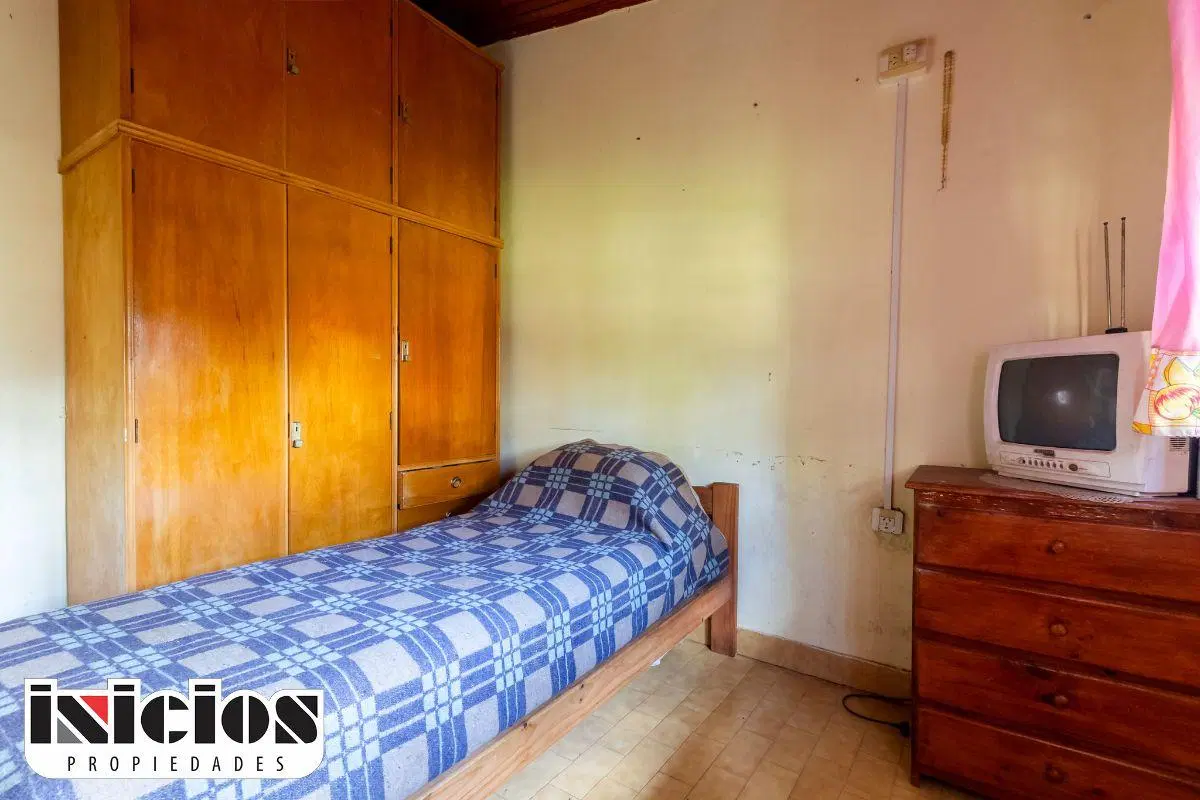 Hermosa Casa en Barrio Tranquilo - C1123 3