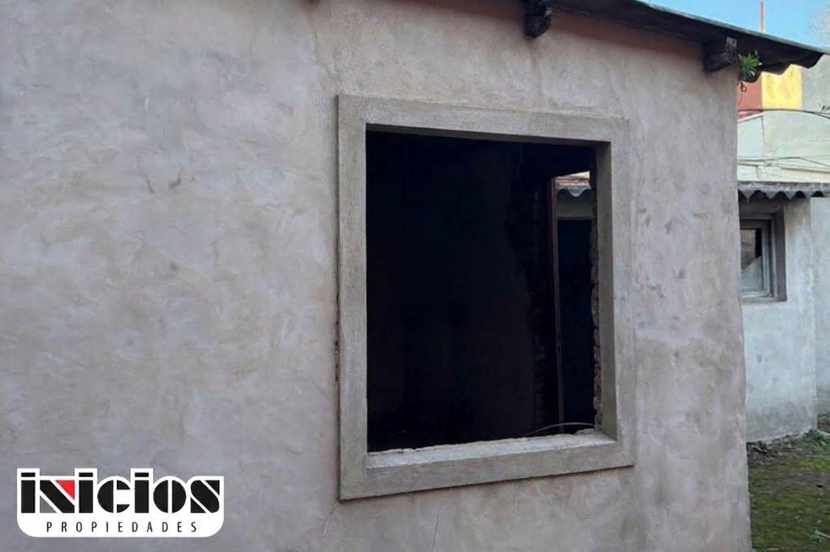 Foto de Local y Vivienda a Demoler en Liniers - C1138, imagen 5