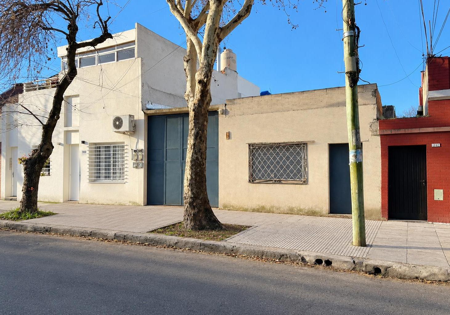 Foto de Local y Vivienda a Demoler en Liniers - C1138, imagen 1