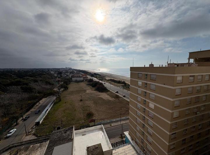 Dos ambientes venta Mar de Ajo