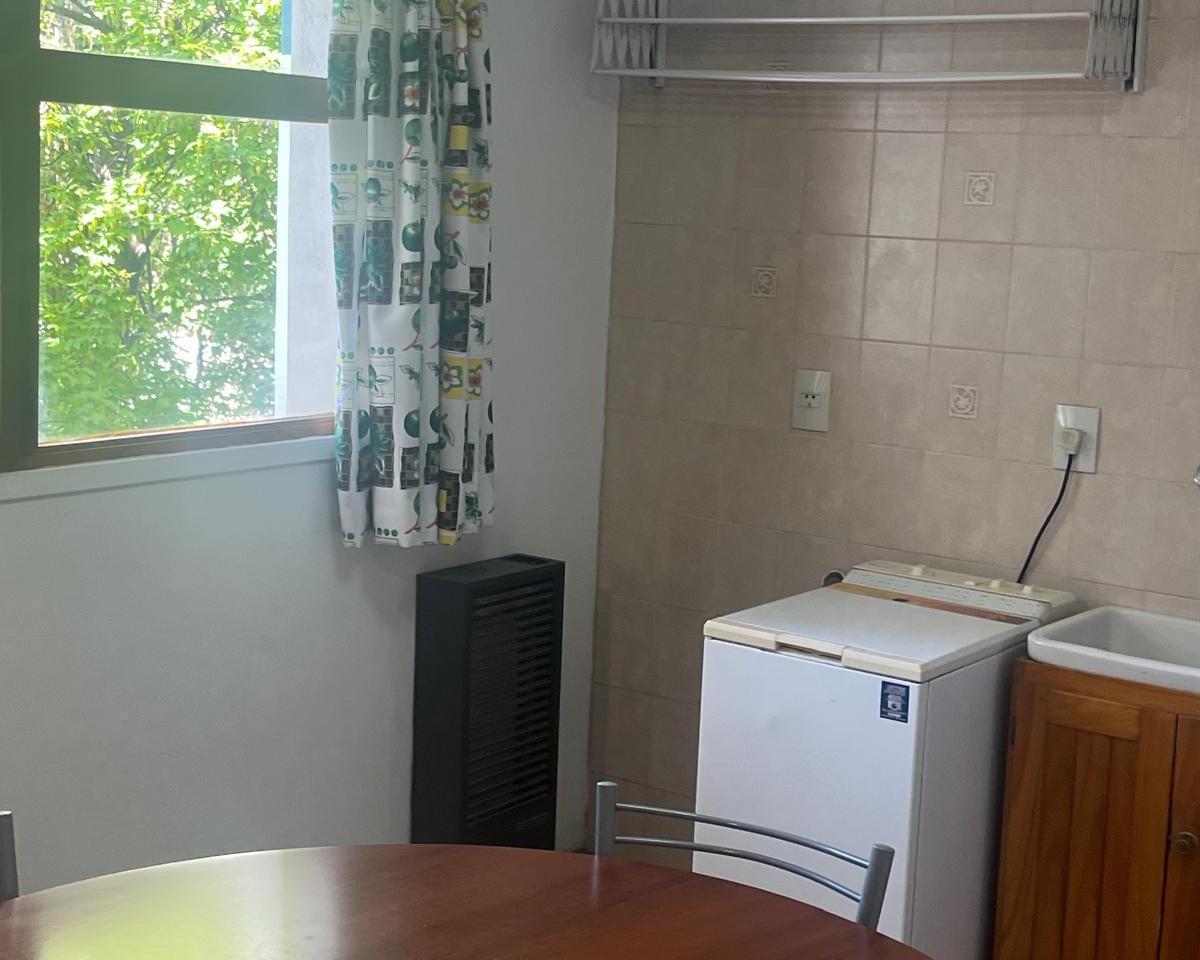 Departamento en Calle Moreno 3