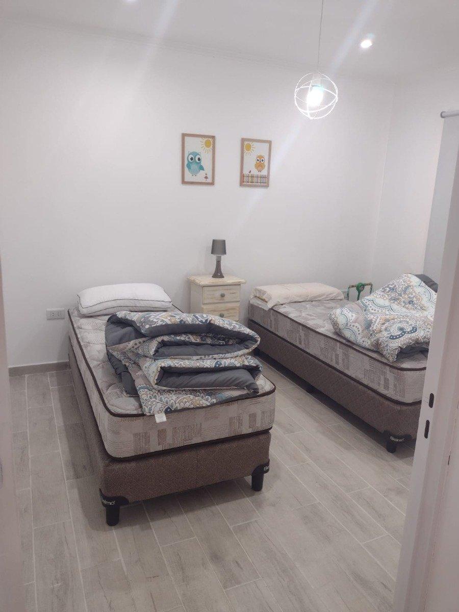 Vendo Casa Quinta Barrio Privado! Aires de La Brava! 2 Habitaciones 1habitacion en Suite. 4