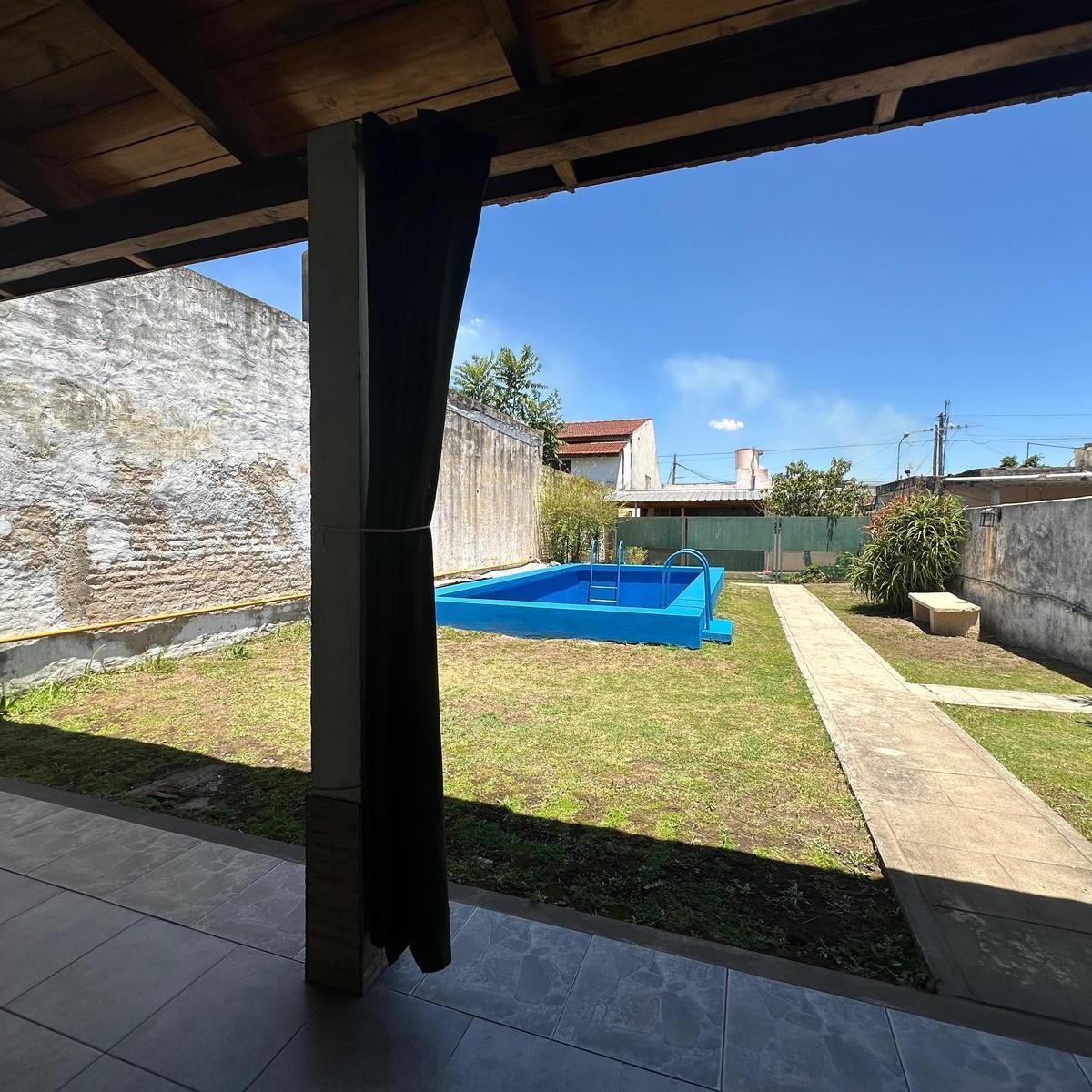 Casa a La Venta en Merlo Norte 2