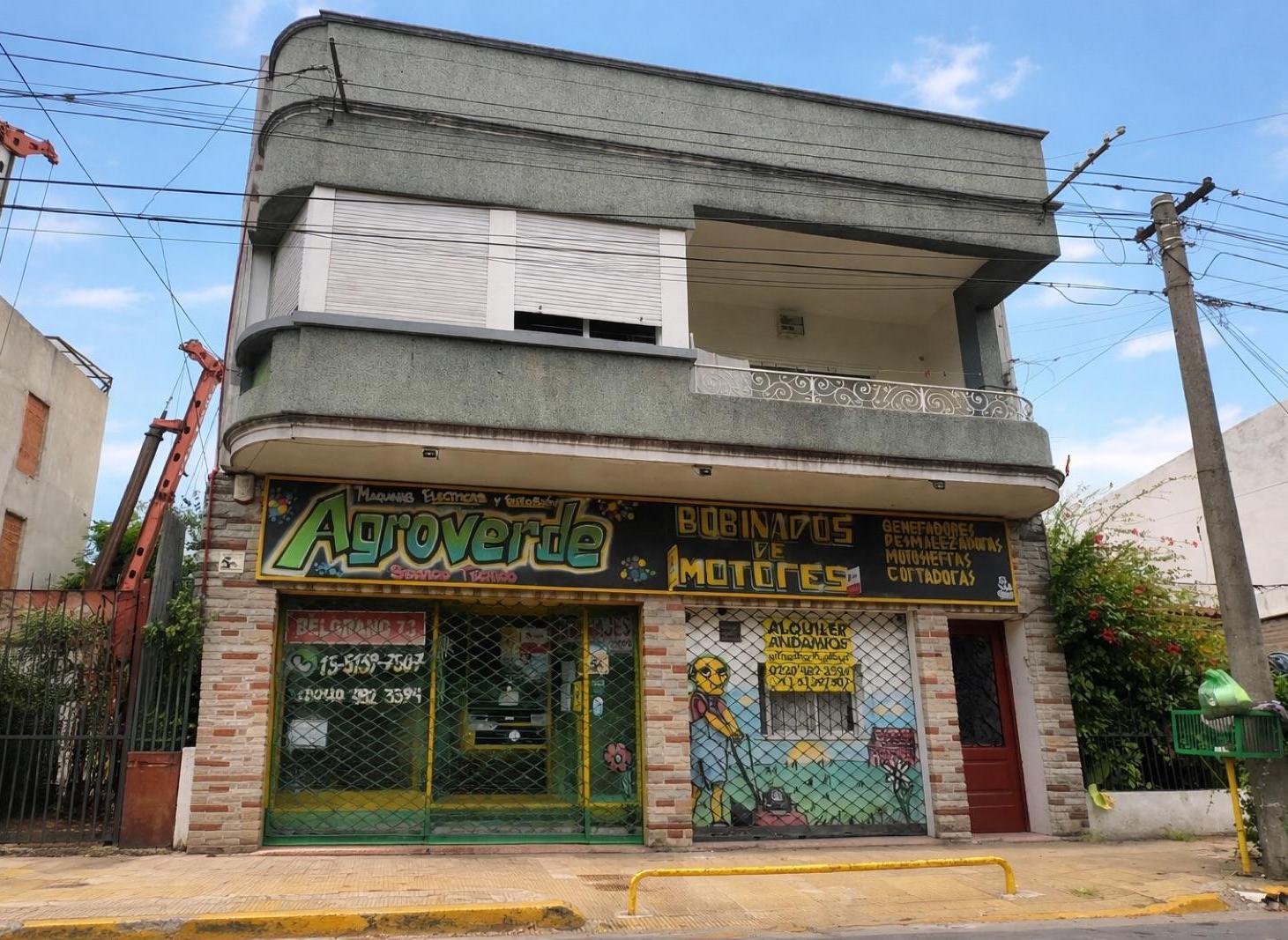 Local + 3 Departamentos dos ambientes en Venta San Antonio de Padua