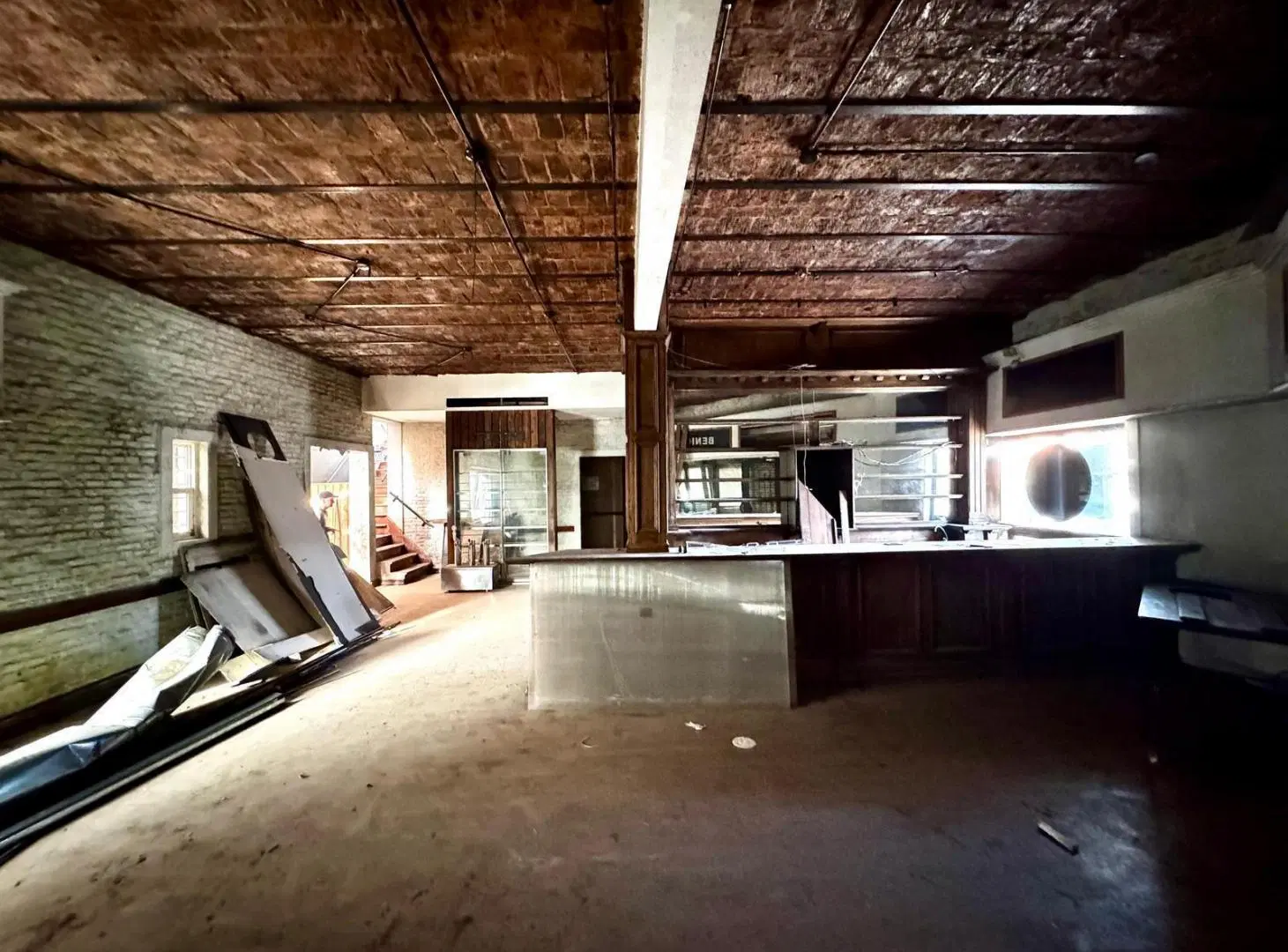 Local Comercial en Alquiler – Castelar Centro, Santa Rosa 5
