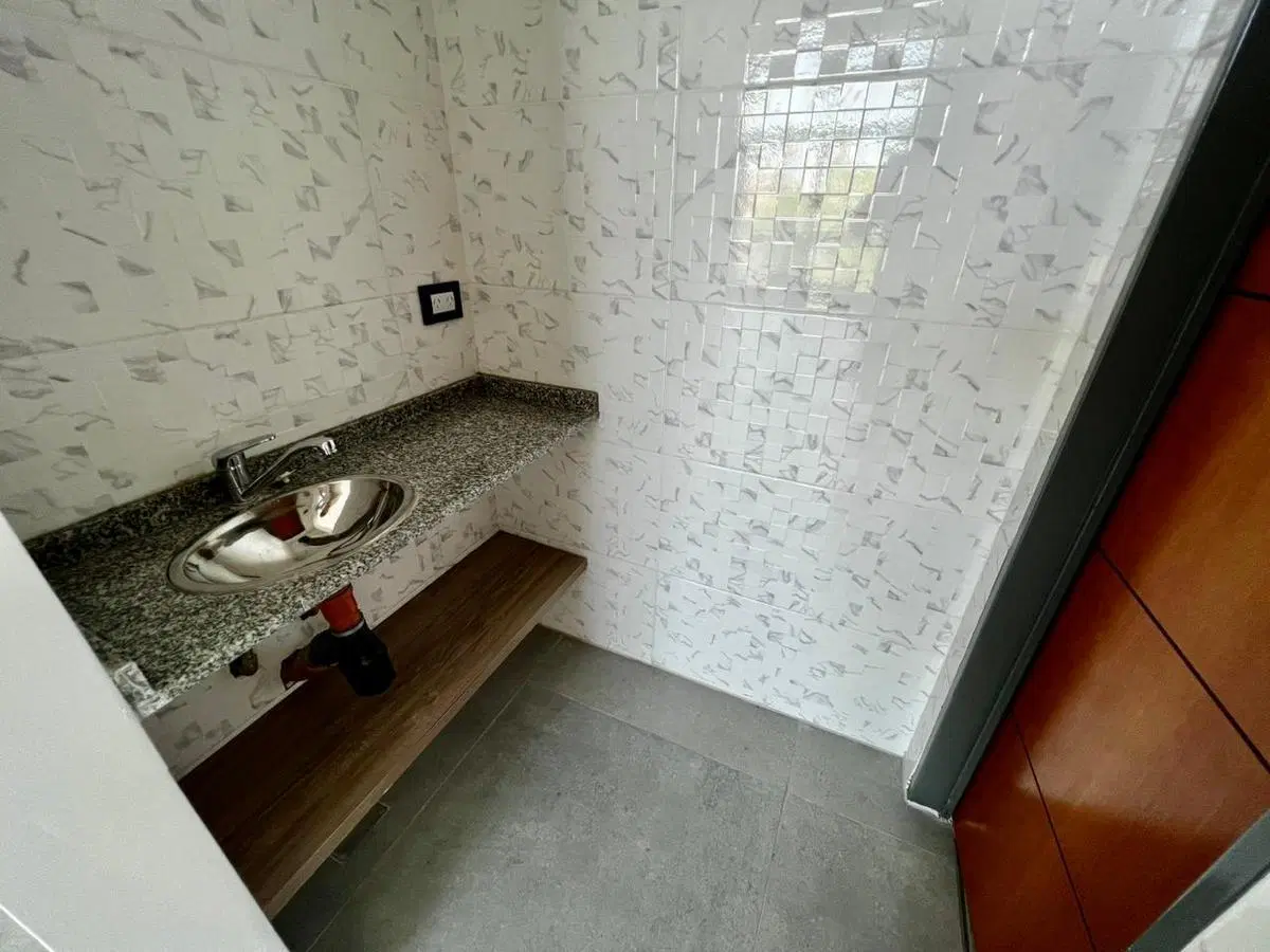 Alquiler - Oficina - Sarandi 690 - Merlo Centro 1