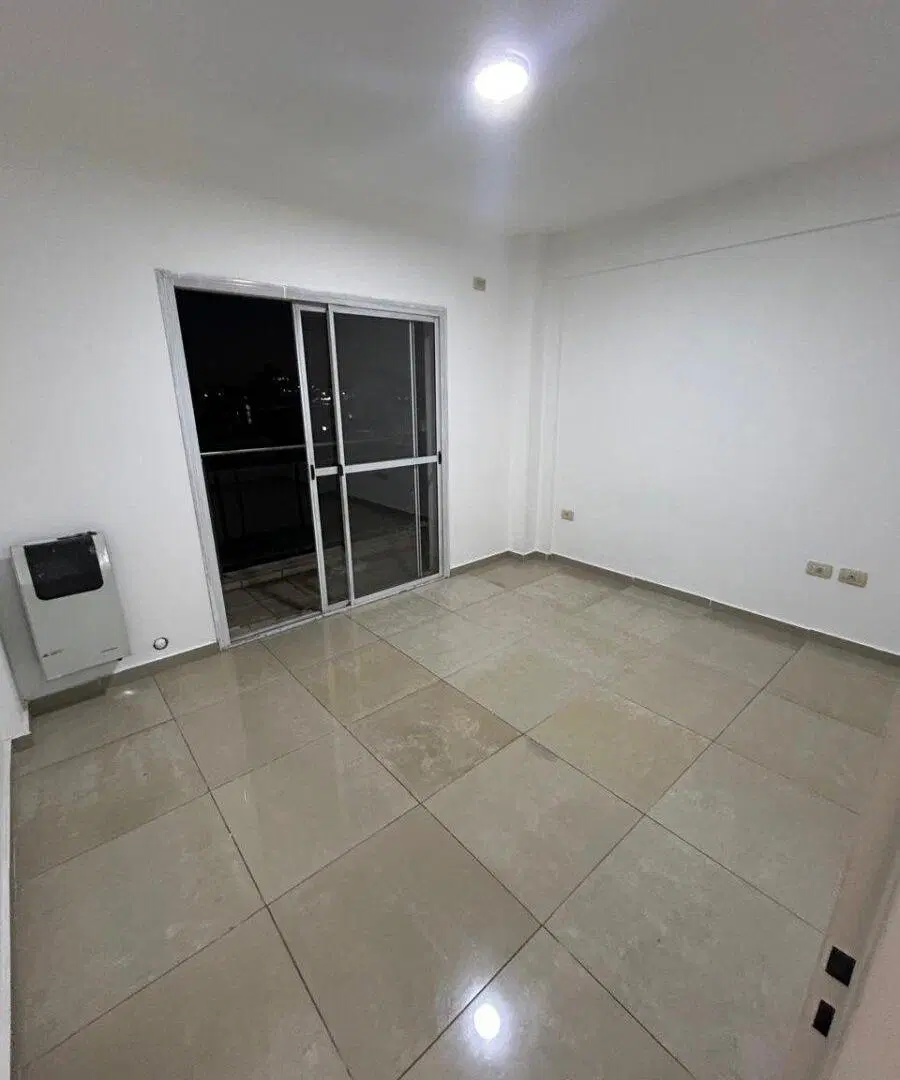 Departamento 2 ambientes en Merlo Centro 5