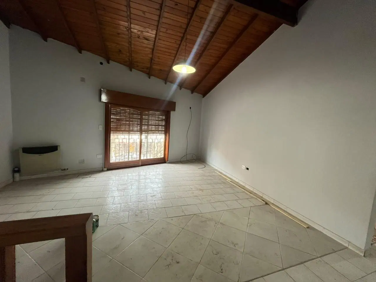 Alquiler Amplio Departamento 3 Ambientes 5