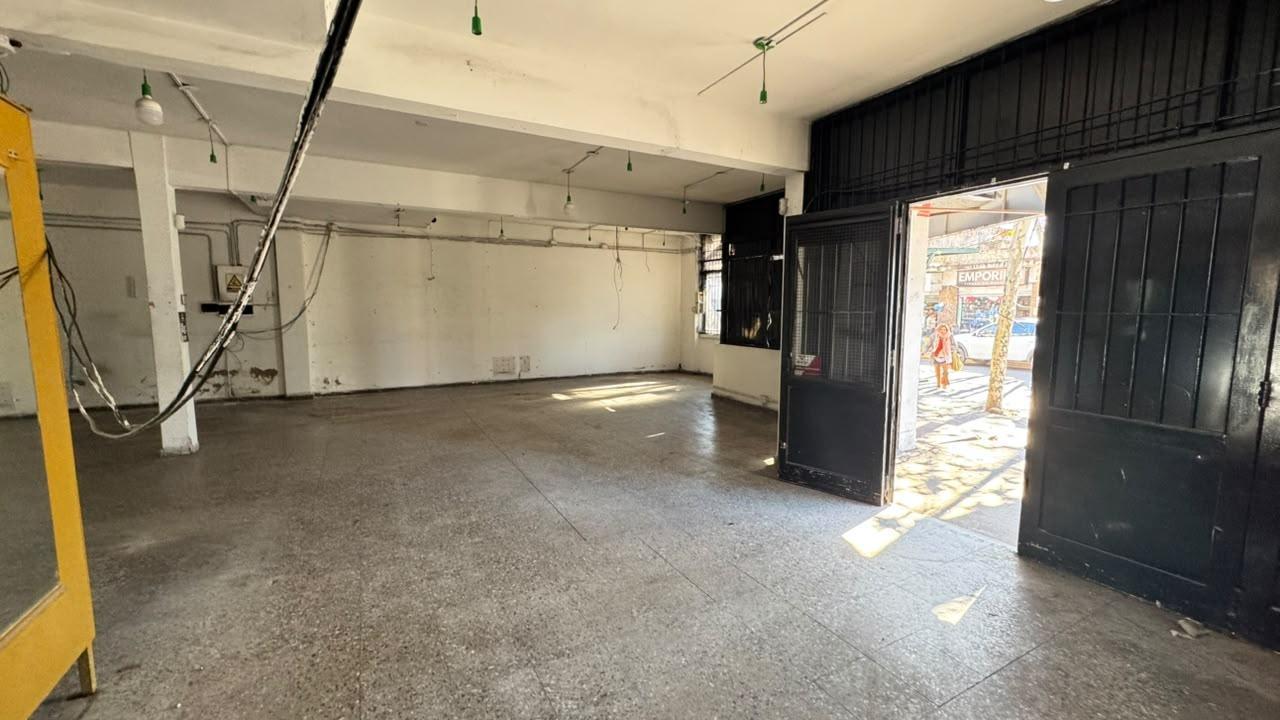 Foto de Local esquina alem y av. calle real, imagen 4
