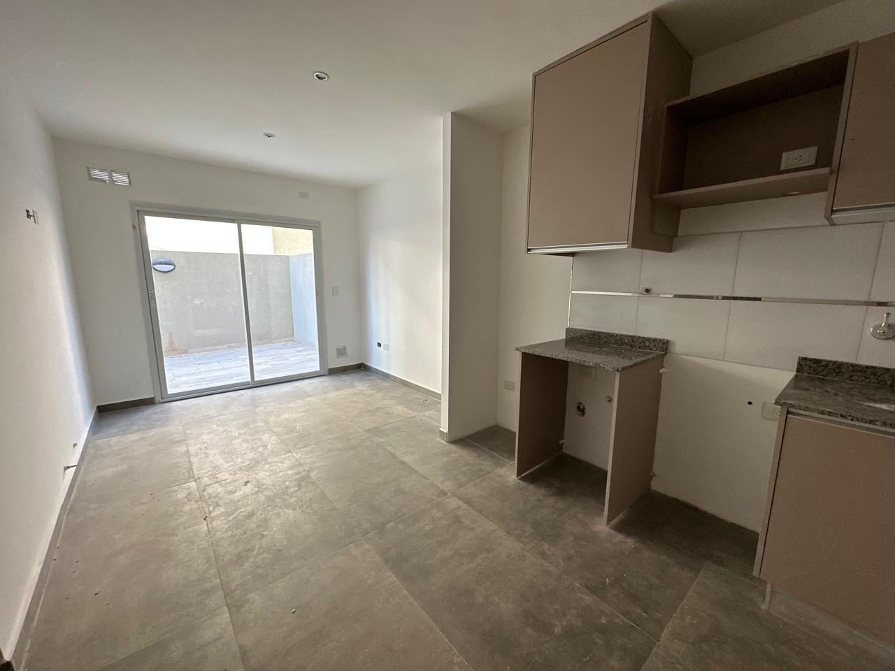 Foto de Departamento Tres Amb - Victoriano Loza 900, Merlo sur - Venta /, imagen 1