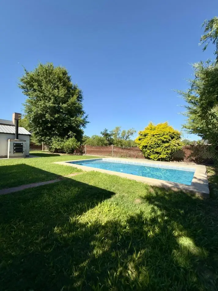 Casa en venta en Colastine 3