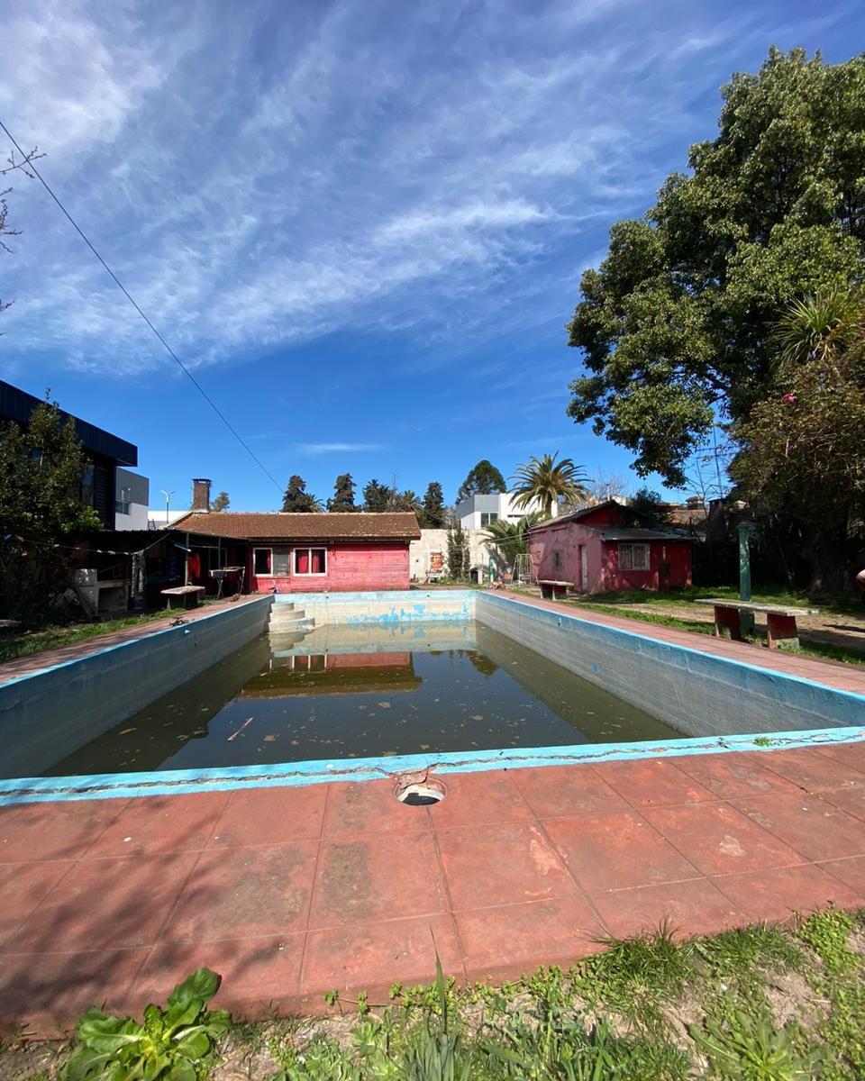 Venta de lotes en 22 esquina 451