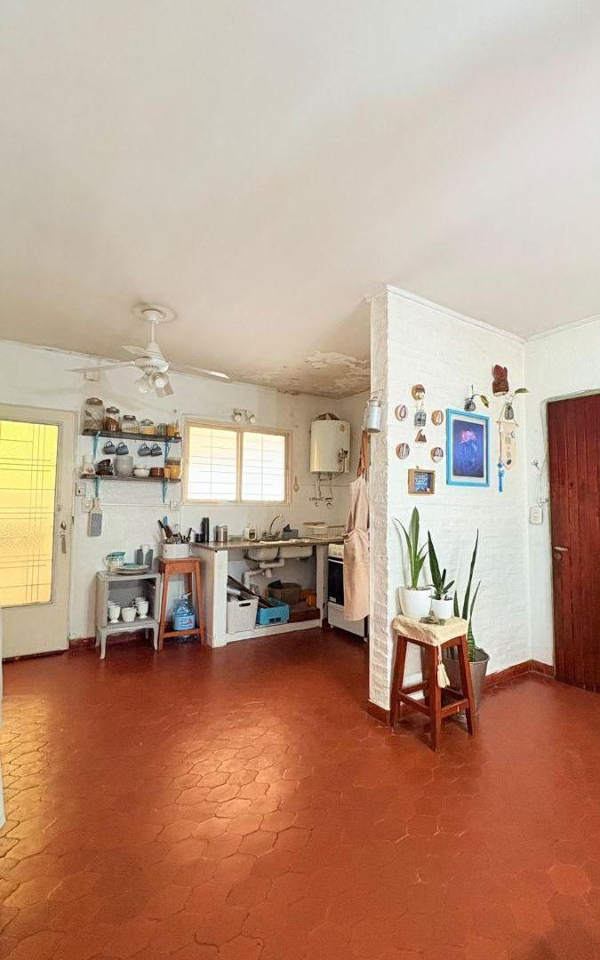 Foto de PH EN VENTA LOS HORNOS 3 DORMITORIOS Y COCHERA 67 139 y 140, imagen 4