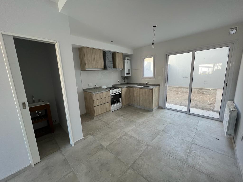Foto de Venta Duplex 2 dormitorios , Norma Fontenla- Barrio Terrazas del Neuquen, imagen 5