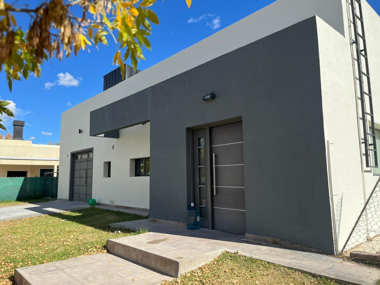 Casa 3 Dorm - B° Pueblo del Sol - Nqn