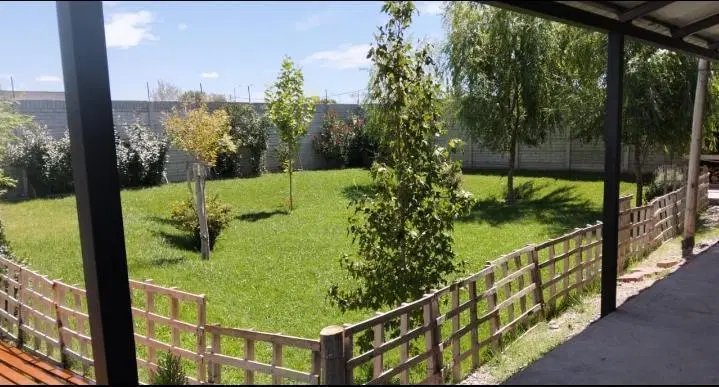 Venta Moderna Casa en Los Álamos 3