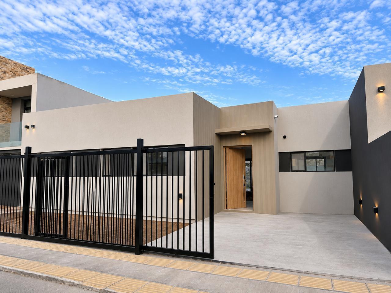 Foto de Venta Casa 3 Dormitorios en Rincon De Emilio, Oceano Pacifico, imagen 3