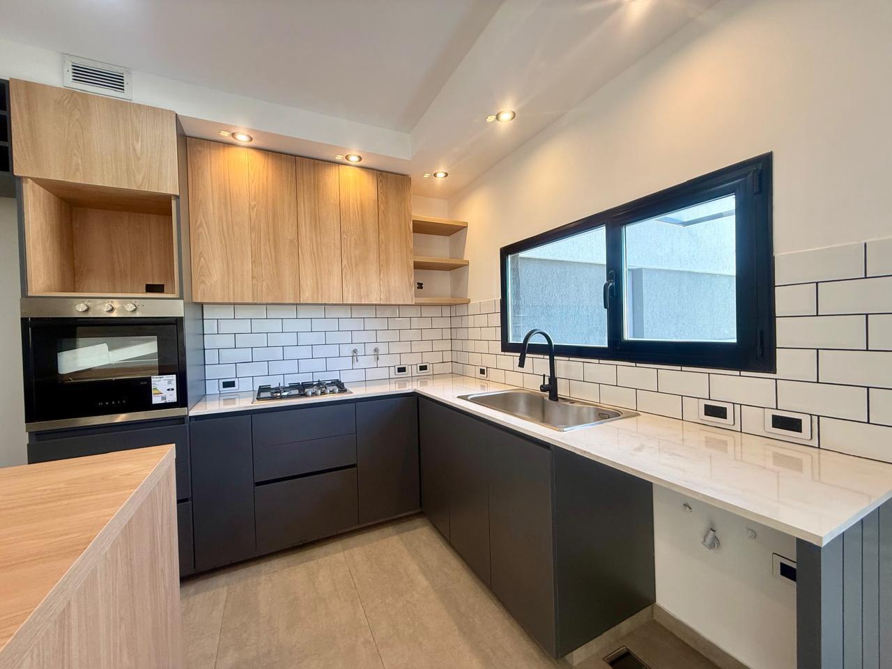 Foto de Venta Casa 3 Dormitorios -Pileta- Rincon De Emilio, Atlantida y Noruega, imagen 1