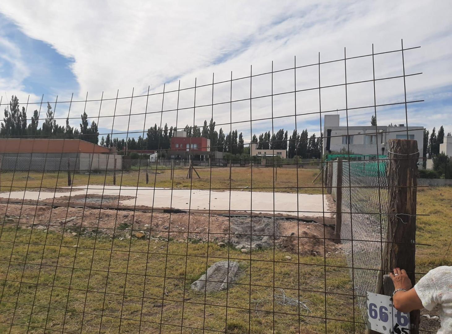Foto de Se vende terreno en B° Las lilas Plottier, imagen 1