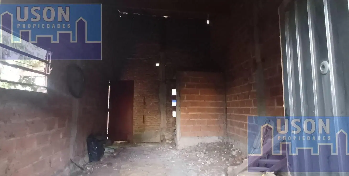 VENTA DE CASA EN TEMPERLEY 4