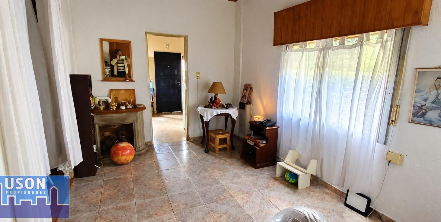 Foto de VENTA CASA 4 AMBIENTES MONTE GRANDE, imagen 3