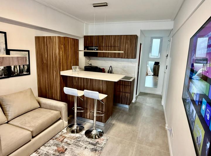 Excelente Studio Completamente renovado 2