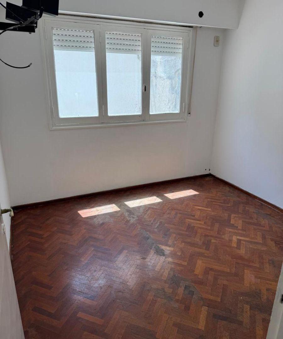 ZEBALLOS 1270 Piso 1º Depto 4º