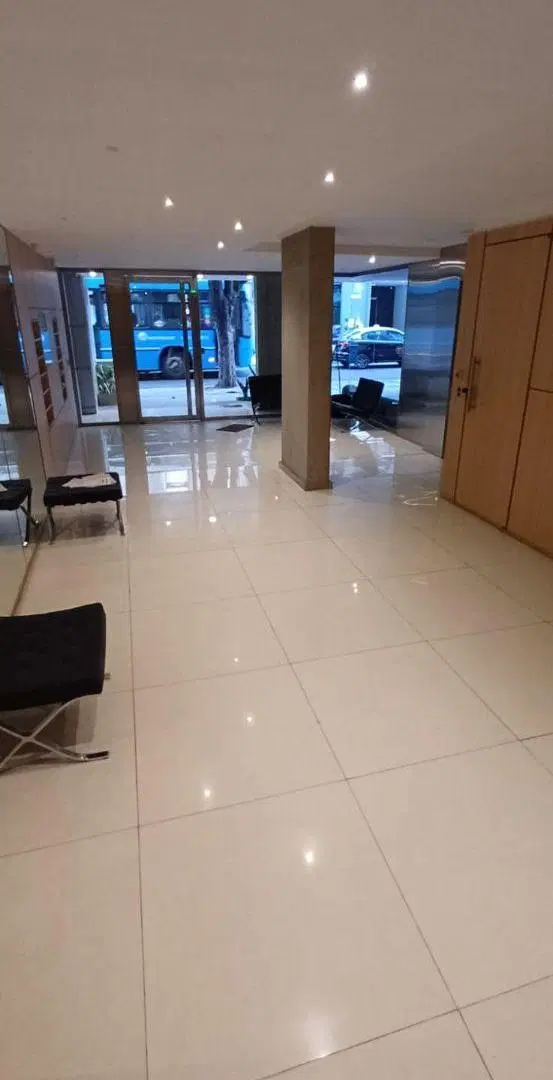 SAN LORENZO 1725 Piso 1º Oficina 3º 3