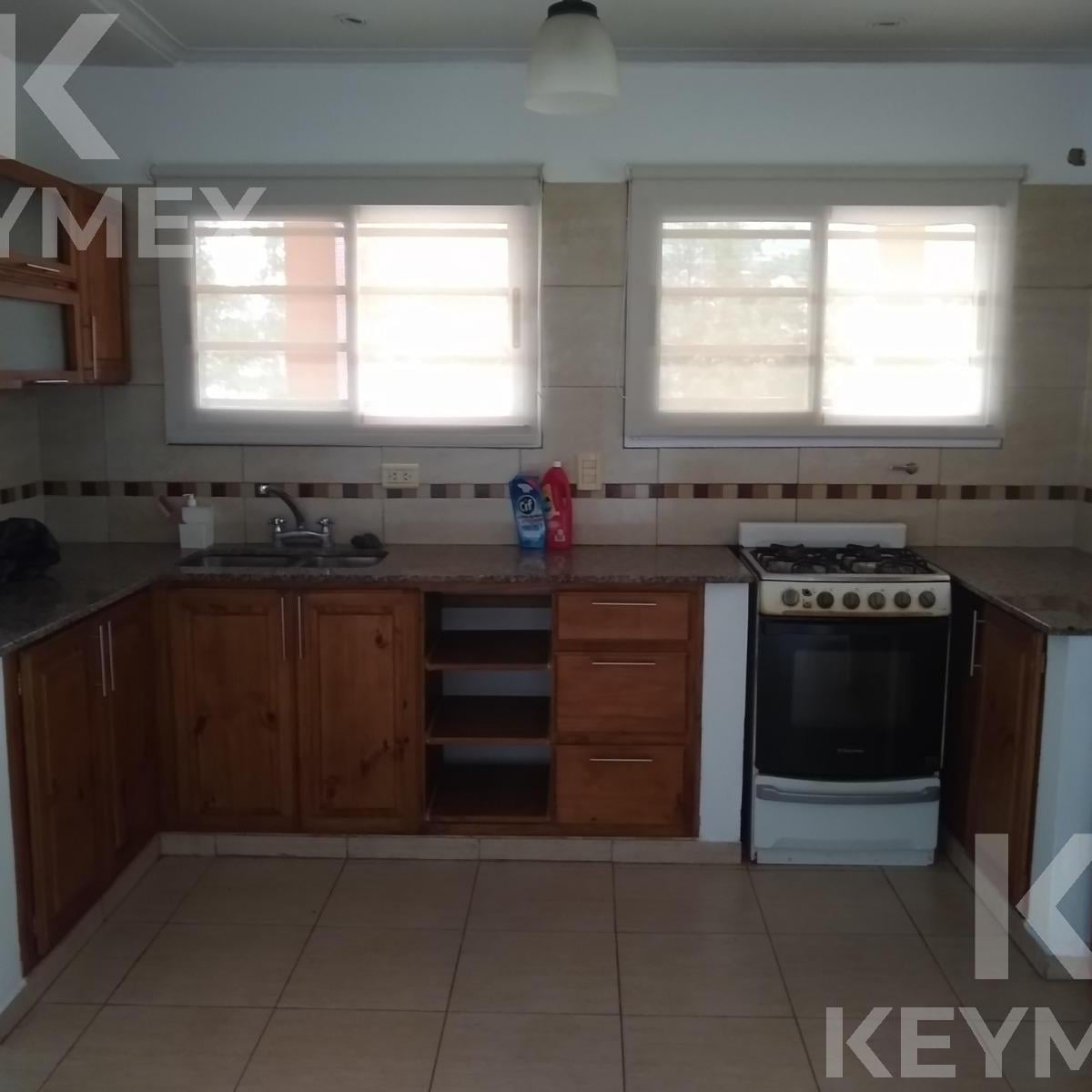 Casa en VENTA EN SICARDI