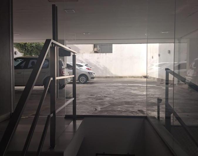 DEPARTAMENTO DE UN DORMITORIO CON COCHERA EN CENTRO DE LA PLATA - DIAGONAL 77 ENTRE 8 Y 43 2